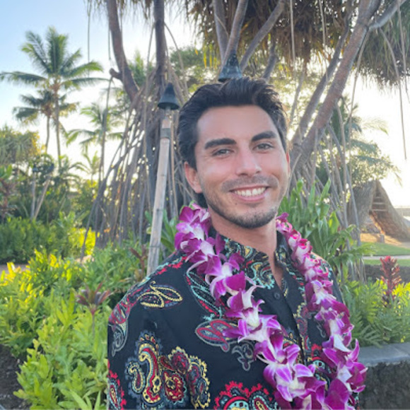 Meet your Posher, Derek - Picture 1 of 1